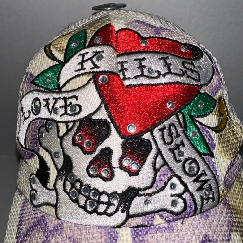 Don ED Hardy Vintage Trucker Hat